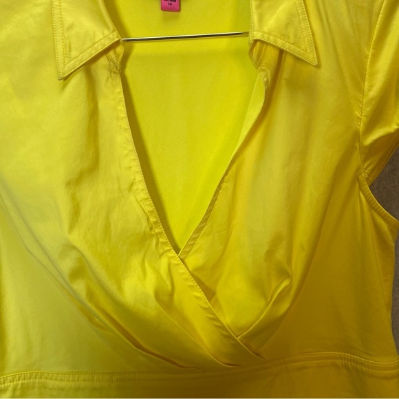 Betsey Johnson Pin Up Retro Fit n Flare Cap Sleeve Surplice Yellow Dress - Picture 4 of 8
